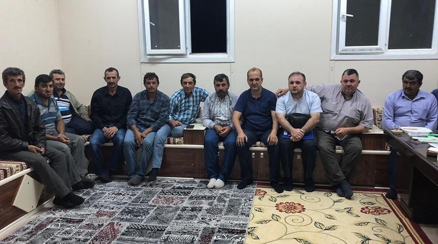 Aslanapa&rsquo;da Anadolu İmam Hatip Lisesi kapanmasın kampanyası