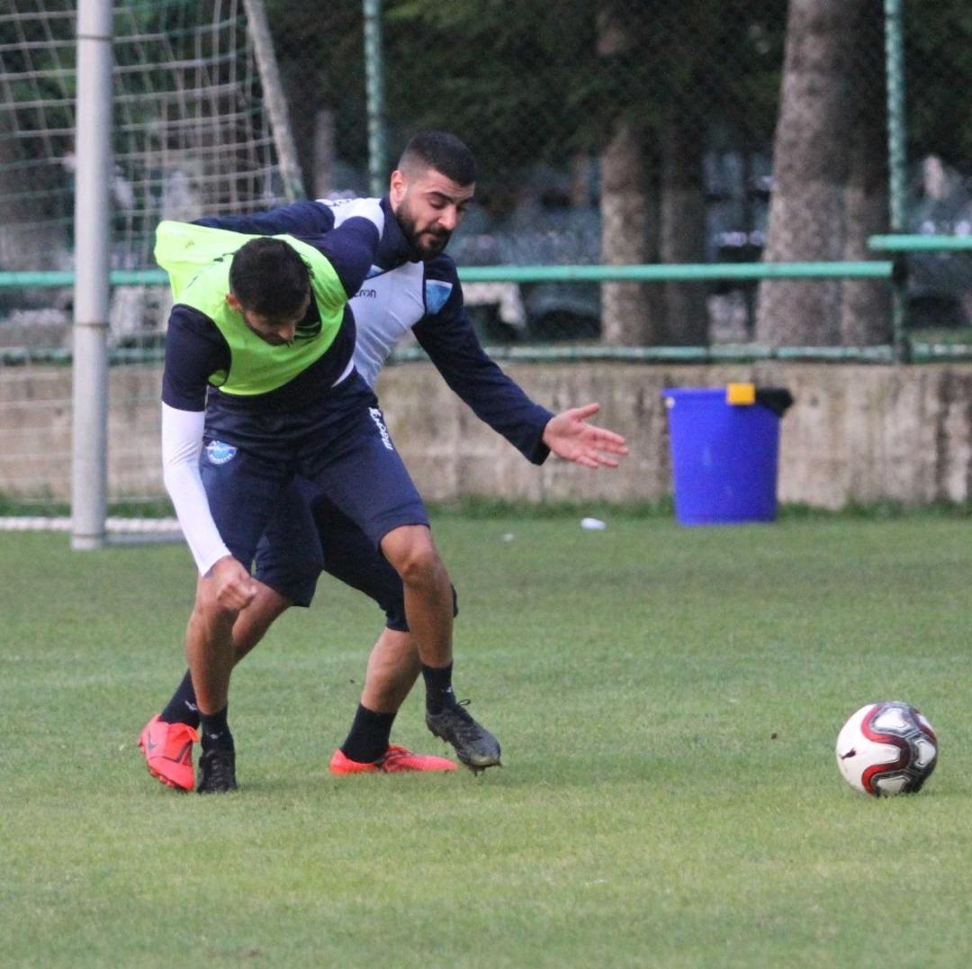 Adana Demirspor&rsquo;da tempo y&uuml;kseliyor