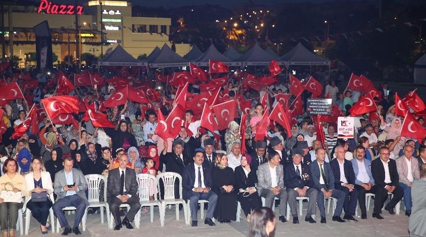 Canpolat 15 Temmuz etkinliğine katıldı