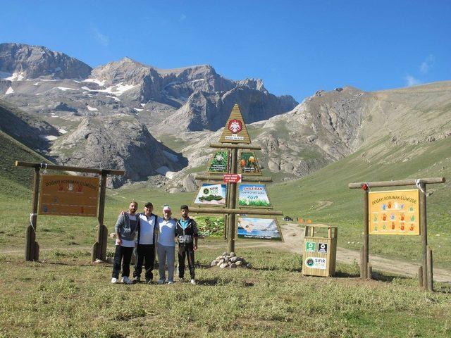 Kayserili dağcılar Bolkar Dağları’na zirve yaptı