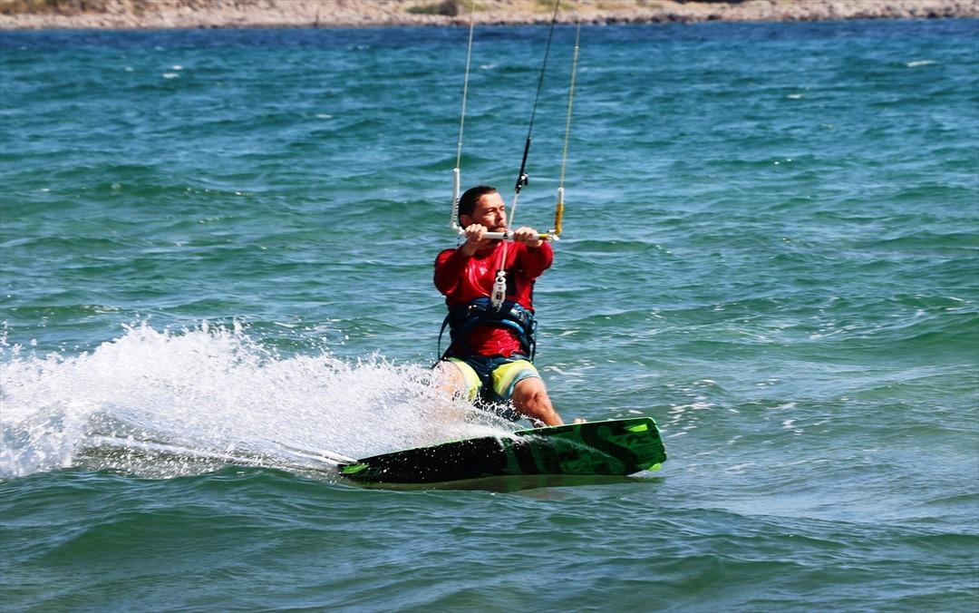 İşte s&ouml;rf tutkunlarının yeni g&ouml;zdesi: G&ouml;k&ccedil;eada