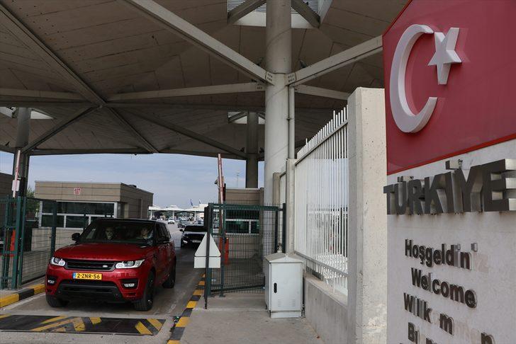 3 gündür kuyruğun sonu gelmiyor! Edirne'deki sınır kapılarında yoğunluk G1