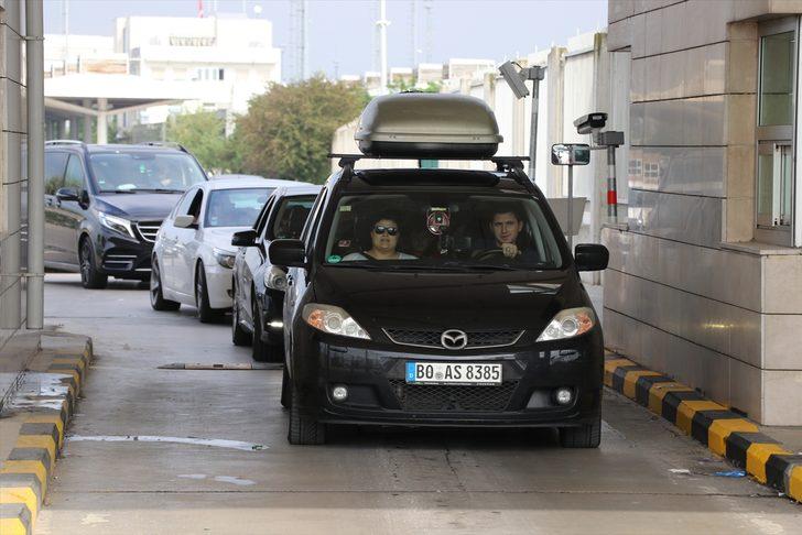 3 gündür kuyruğun sonu gelmiyor! Edirne'deki sınır kapılarında yoğunluk G5