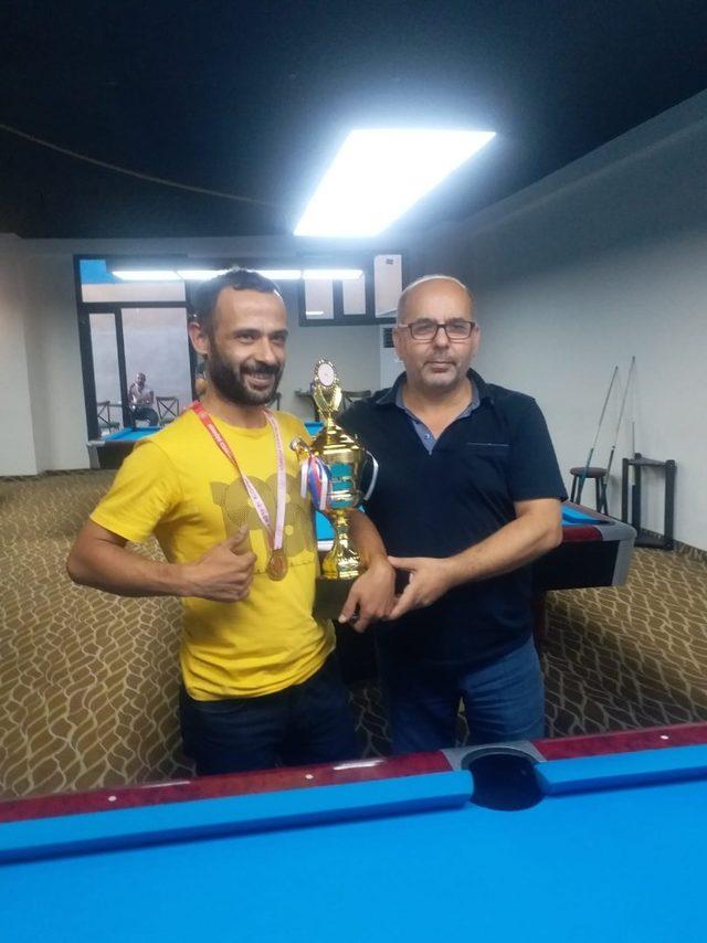 15 Temmuz bilardo turnuvasına Salihli damgası