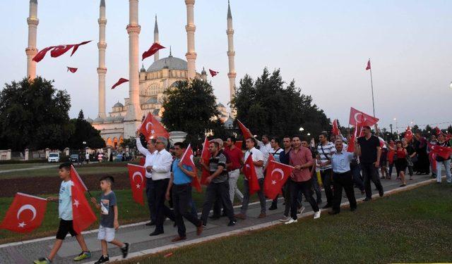 Hakim-savcı ve yargı çalışanlarından demokrasi yürüyüşü