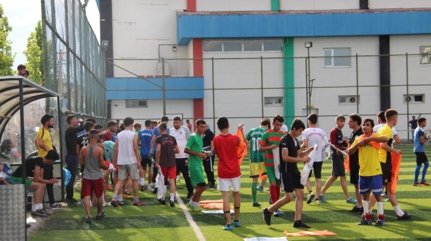 Amed Sportif Faaliyetler&rsquo;de futbolcu se&ccedil;meleri