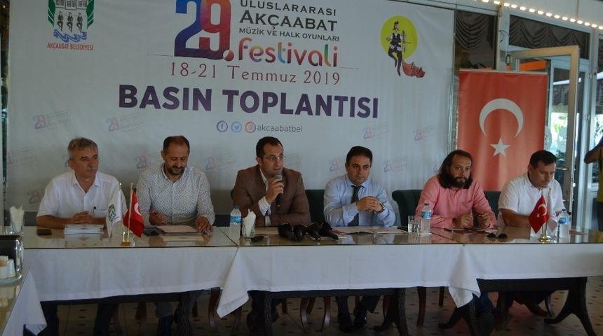 Uluslararası Ak&ccedil;aabat M&uuml;zik ve Halk Oyunları Festivali 29. kez d&uuml;zenlenecek