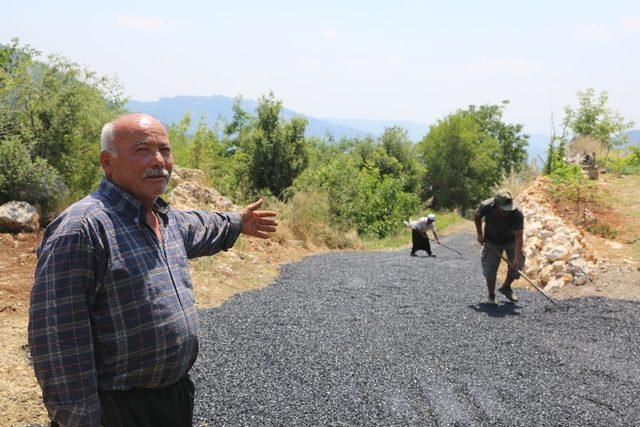 Erdemli’de 57 yıllık unutulmuş yol yeniden hizmete girdi