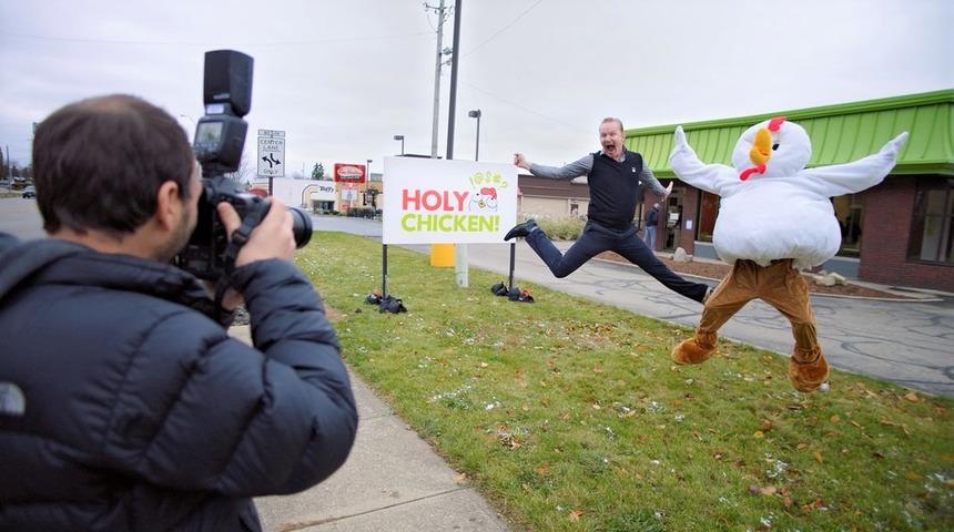 Super Size Me 2: Holy Chicken! nihayet vizyona çıkıyor