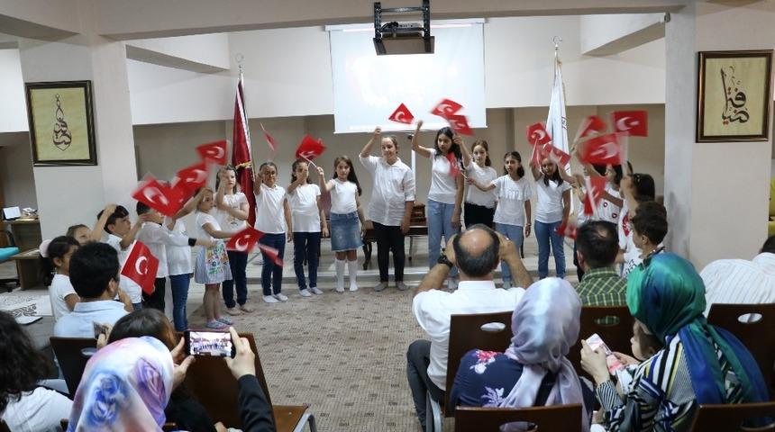 MEDEM&rsquo;de &ccedil;ocukların g&ouml;z&uuml;yle 15 Temmuz programı
