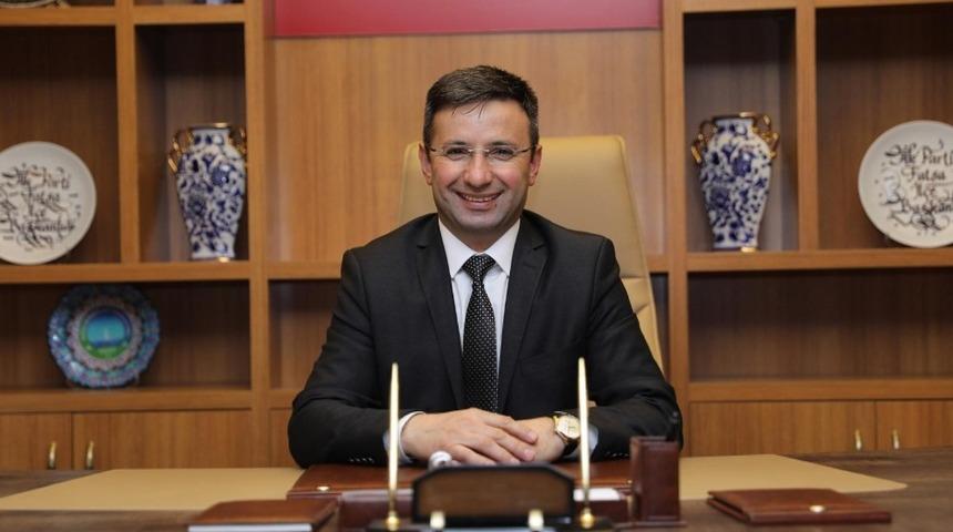 İsa Y&uuml;ksel&rsquo;den yeni y&ouml;netim oluşturması istendi