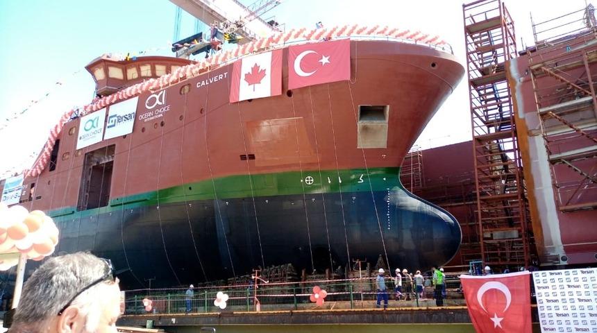 Bakan Varank gemi indirme t&ouml;renine katıldı