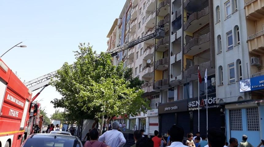 Batman&rsquo;da korkutan yangın