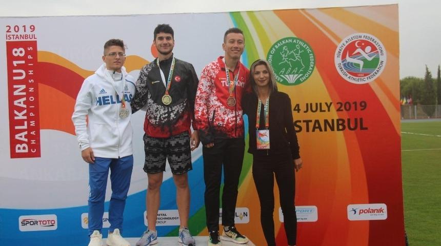 Balkan Şampiyonasından Bir Altın, Bir Bronz Madalya