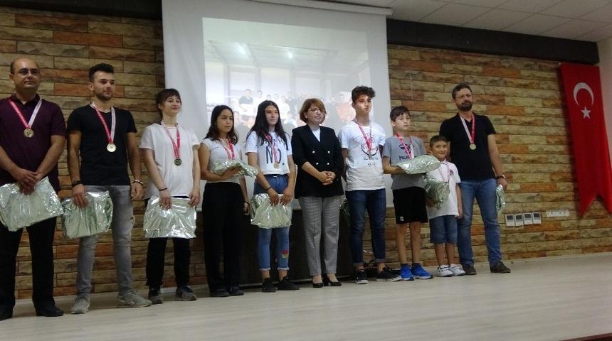 Uşak&rsquo;ta 15 Temmuz turnuvası sona erdi