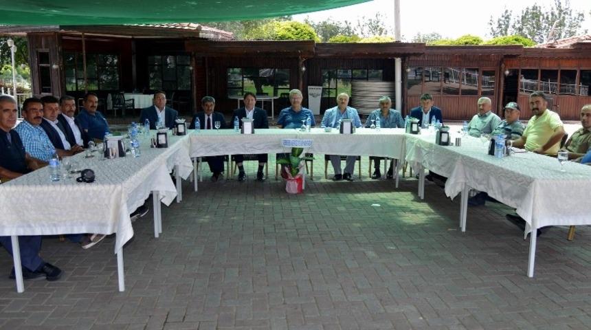 Başkan Akay: "Kooperatif&ccedil;ilik; &ccedil;ift&ccedil;ilerin &uuml;retimlerini s&uuml;rd&uuml;rmelerinde &ouml;nemli rol &uuml;stlenmektedir"