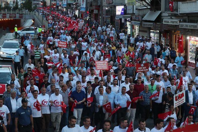 Şahinbey’den 15 Temmuz Demokrasi ve Milli Birlik yürüyüşü