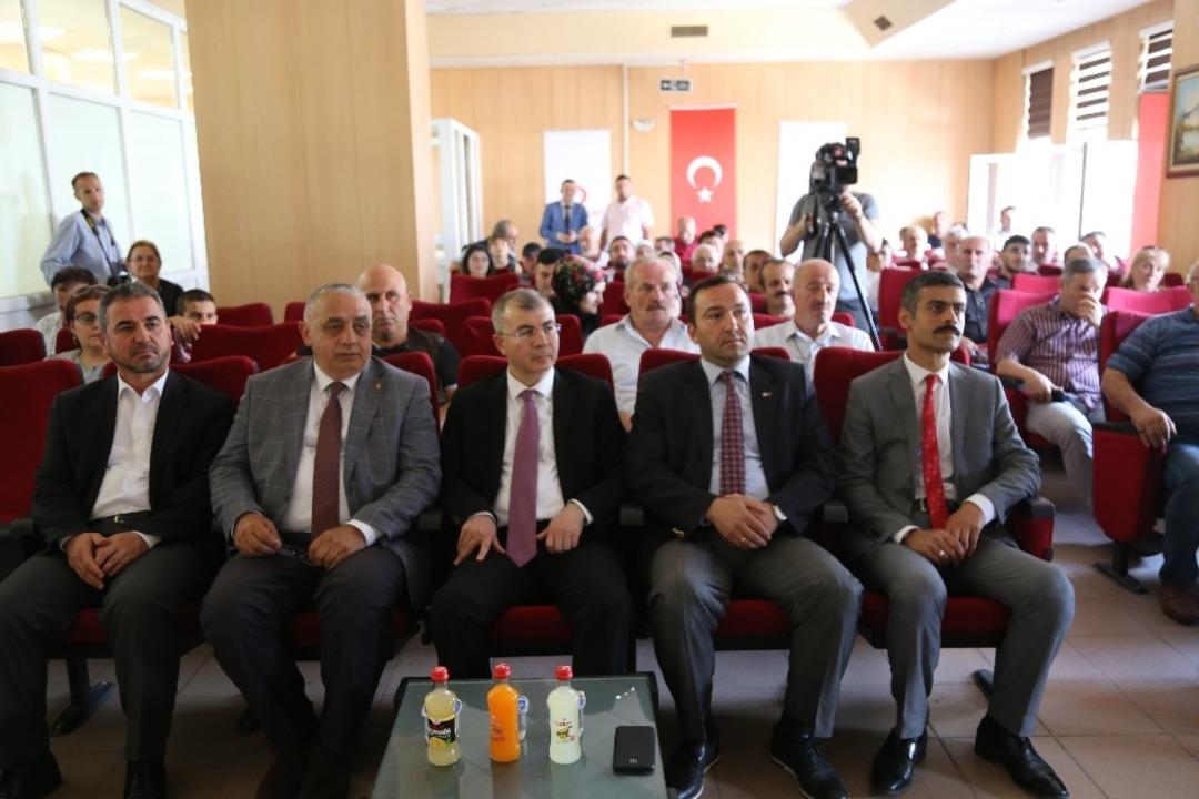 Artvin Kızılay&rsquo;ından kan bağış&ccedil;ılarına madalya