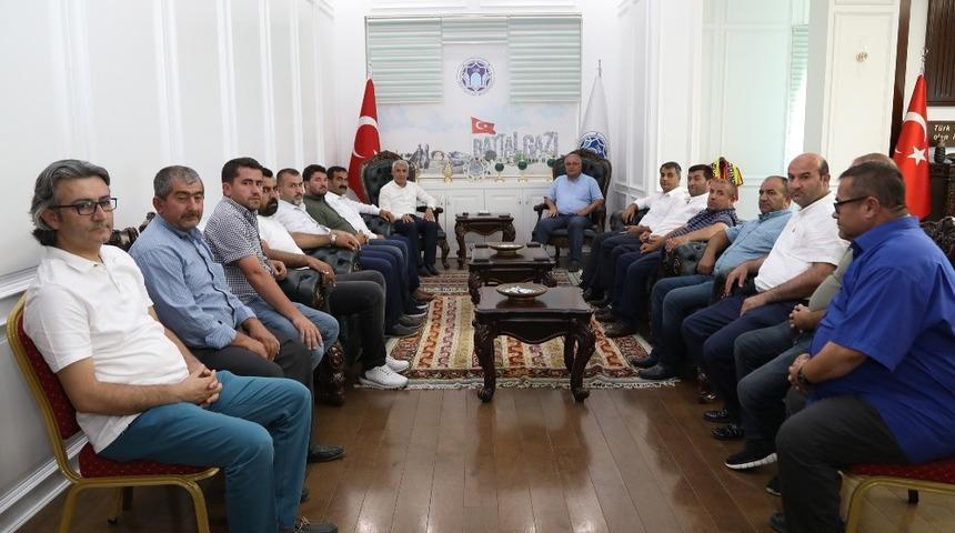 Bursa Malatya Darendeliler Derneği&rsquo;nden Başkan G&uuml;der&rsquo;e ziyaret
