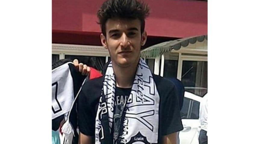 Eski sevgili dehşeti! Sokak ortasında &ouml;ld&uuml;rd&uuml;