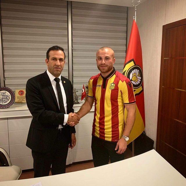 Yeni Malatyaspor’da Gökhan Töre imzayı attı