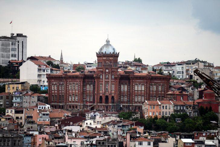 Özel Fener Rum Lisesi ve Ortaokulu 565 yıldır tüm ihtişamıyla ayakta G2