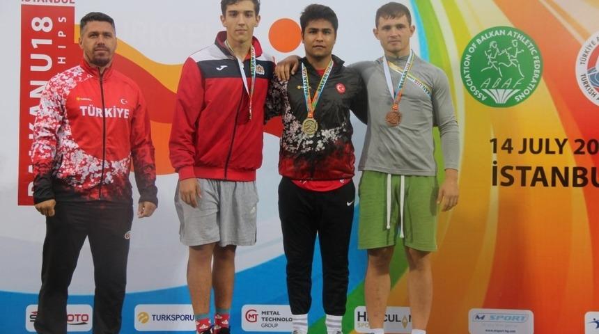 Osmaniyeli cirit&ccedil;i Balkan Şampiyonu