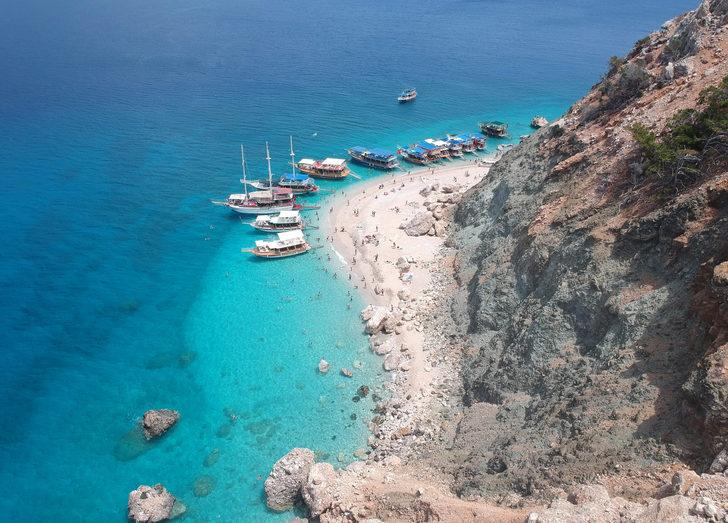 Antalya'nın Maldivleri olarak biliniyor! Suluada'da kirlilik tehlikesi G4