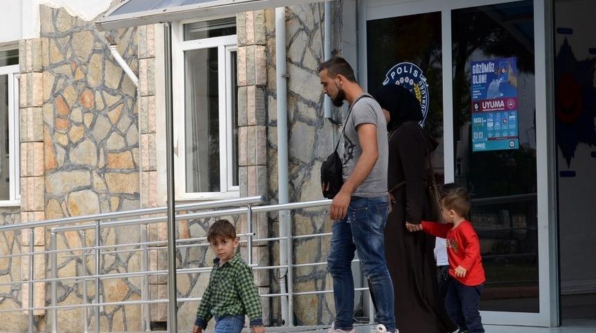 Didim&rsquo;de 107 ka&ccedil;ak g&ouml;&ccedil;men yakalandı