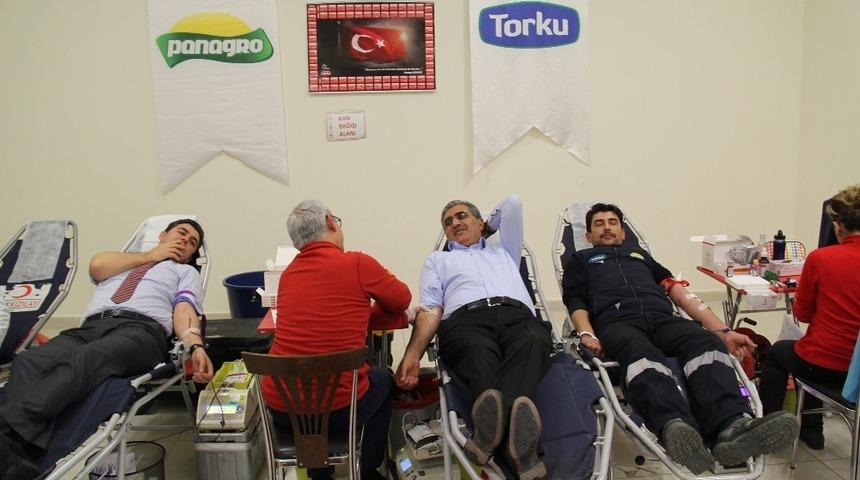 Konya Şeker’de yüksek katılımlı kan bağışı kampanyası düzenlendi