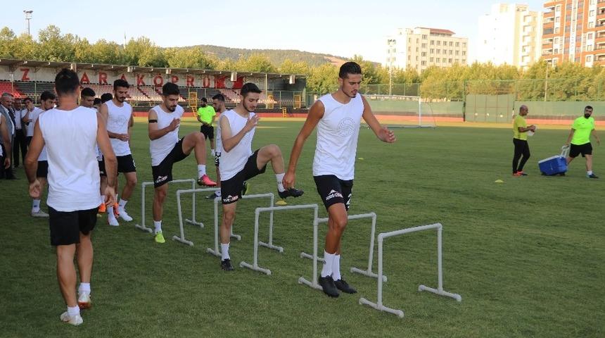 Karaköprü Belediyespor yeni sezon hazırlıklarına başladı
