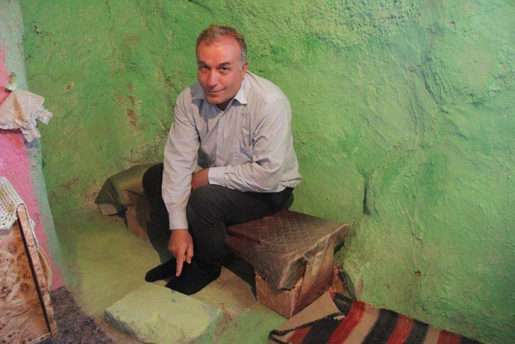  Evin ortasında taşla yaşıyorlar! G5