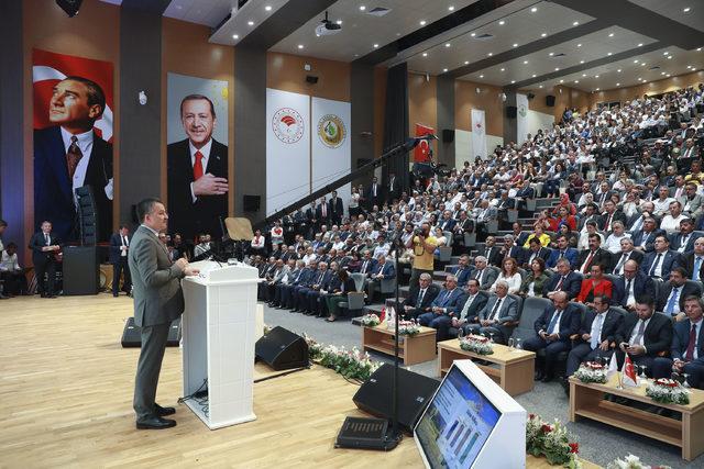 Bakan Pakdemirli: Hedefimiz 25 yılı kuşatacak yeni bir yol haritası oluşturmak