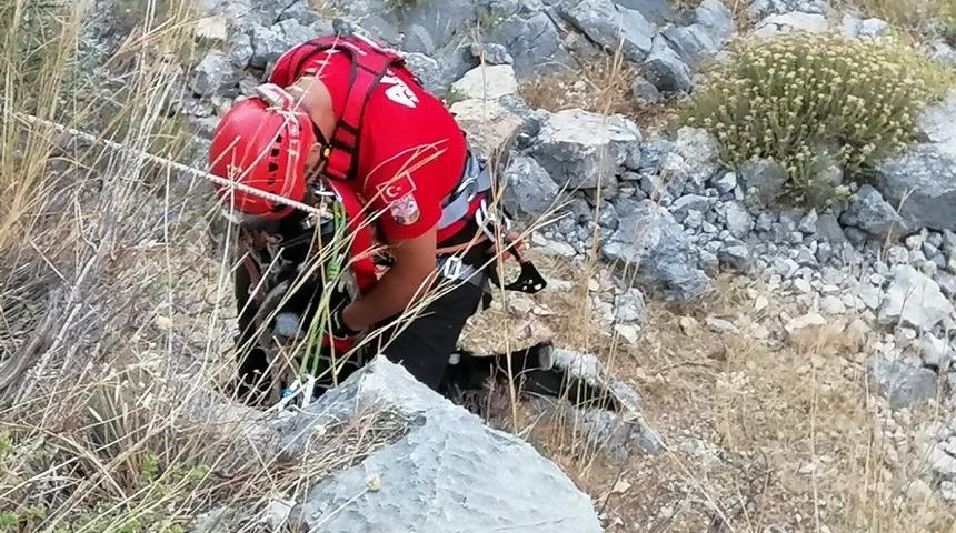 AKUT&rsquo;tan ke&ccedil;i kurtarma operasyonu