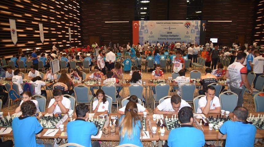 T&uuml;rkiye Kul&uuml;pler Satran&ccedil; Şampiyonası Finalleri başladı