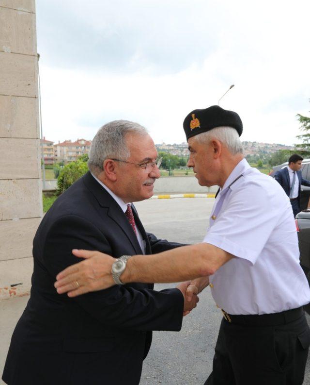 Jandarma Genel Komutanı Çetin’den Vali Nayir’e ziyaret