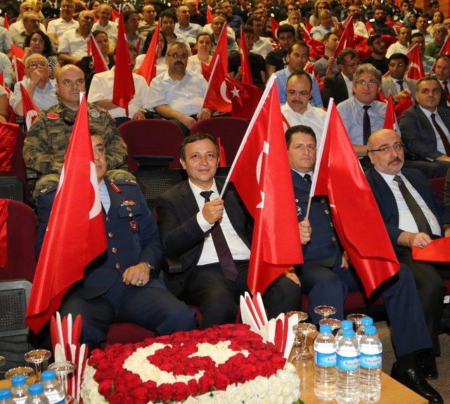 ERÜ’de 15 Temmuz Demokrasi ve Milli Birlik Günü Anma Etkinlikleri Düzenlendi