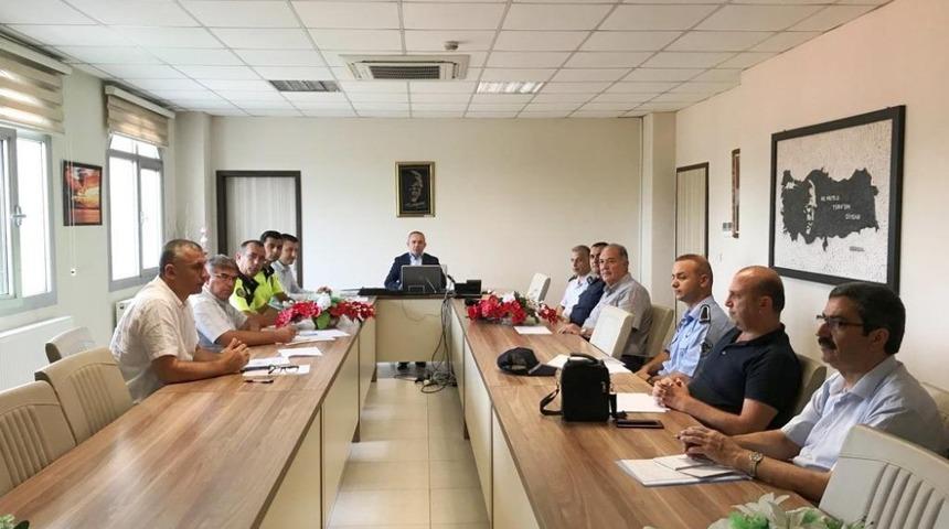 Burhaniye&rsquo;de trafik değerlendirme toplantısı yapıldı