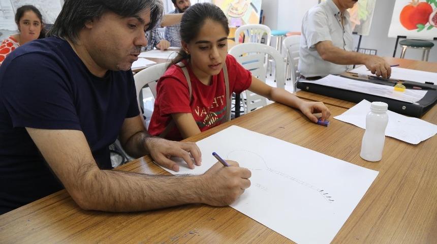 Haliliye Belediyesi gen&ccedil;leri geleceğe hazırlıyor