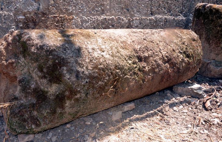 Bahçesinden çıkan tarihi eserler kabusu oldu G3