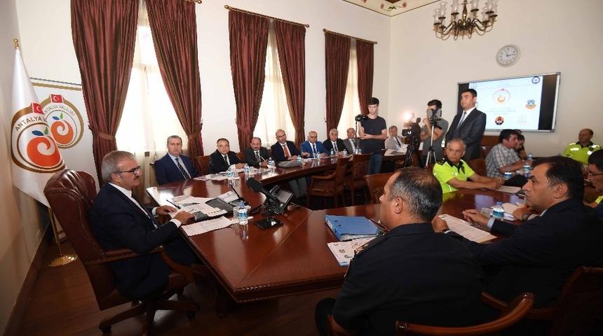 Trafik kazaları  &rsquo;Bu Yolda Hep Birlikteyiz&rsquo; projesiyle en aza indirilecek