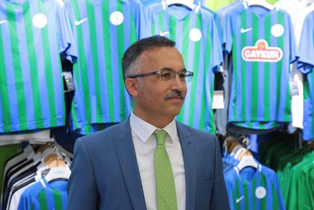 Rize Valisi Çeber ve Belediye Başkanı Metin’den Çaykur Rizespor’a kombine desteği