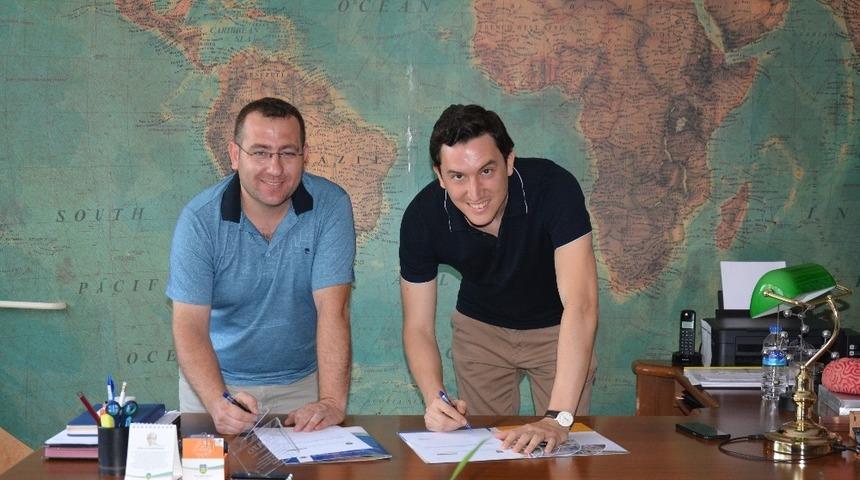 Başak Koleji ile Sarızeybekler Bisiklet firması protokol imzaladı