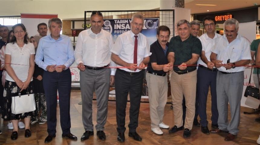 Tarım ve insan fotoğraf sergisi sanatseverlerle buluştu