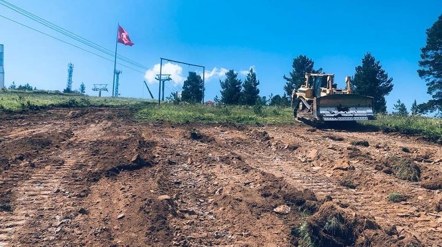 Sarıkamış’ta kayak pistleri elden geçiriliyor