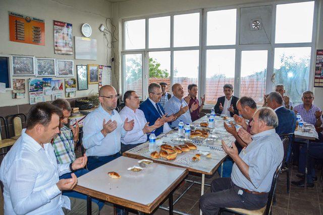 Tek mermiyle köylülerini kurtaran Demir Dede, mezarı başında anıldı