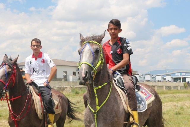 Erzurum Korkut Ata Atlı Spor Kulubü’nden çocuk istismarı ile mücadeleye destek