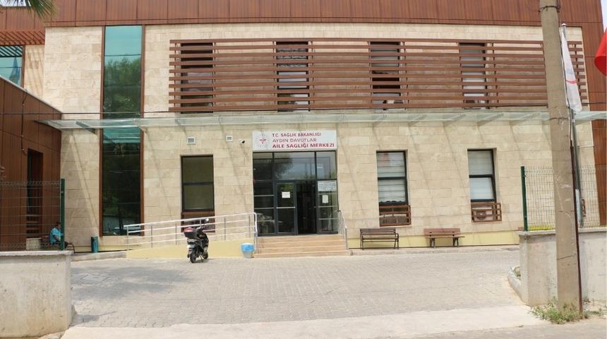 Aydın Sağlık M&uuml;d&uuml;rl&uuml;ğ&uuml;nden Kuşadası&rsquo;nda yetersiz sağlık hizmeti iddialarına yanıt