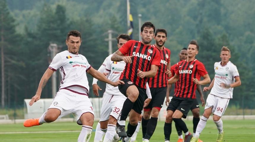 Gazişehir Gaziantep, Rapid Bükreş'e mağlup oldu