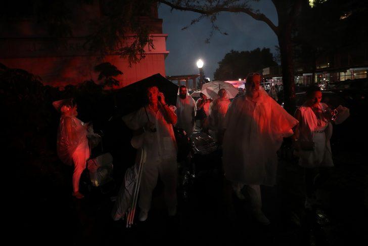 New York'ta yüzlerce insan Beyaz Akşam Yemeği için buluştu G5